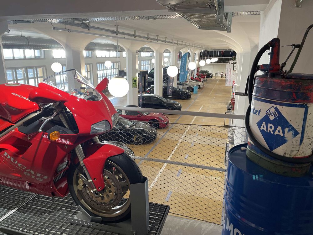 Weishaupt zeigte die WGB 20 am 18.11.2025 in der MOTORWORLD im «The Valley», Kemptthal ZH.